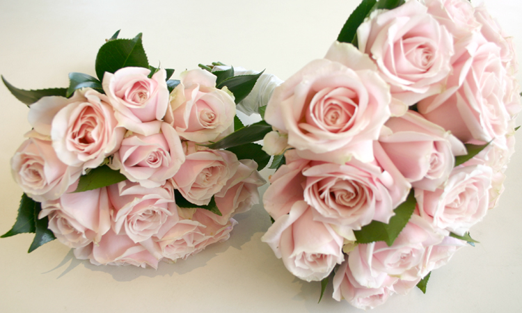 pink rose bouquets