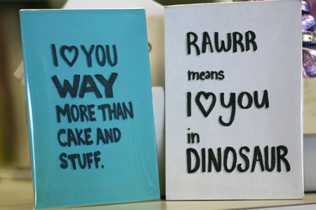 text rawr means i love you