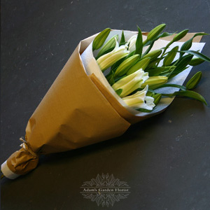lily-wrap-flowers-bouquet