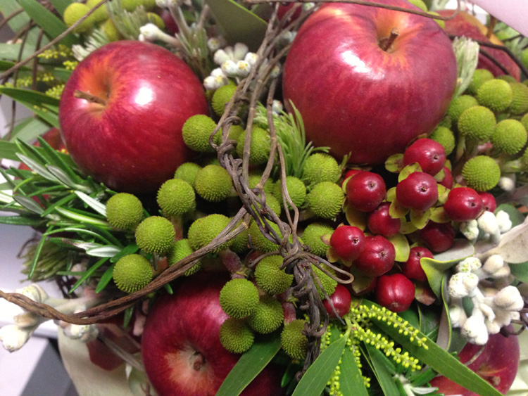 adams garden parkwood florist apple bouquet 2