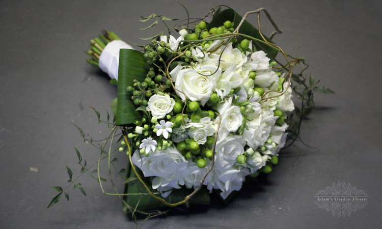 gold coast white wild bridal bouquet