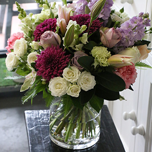 Extra Lush Bouquet In A Vase Adam S Garden Florist